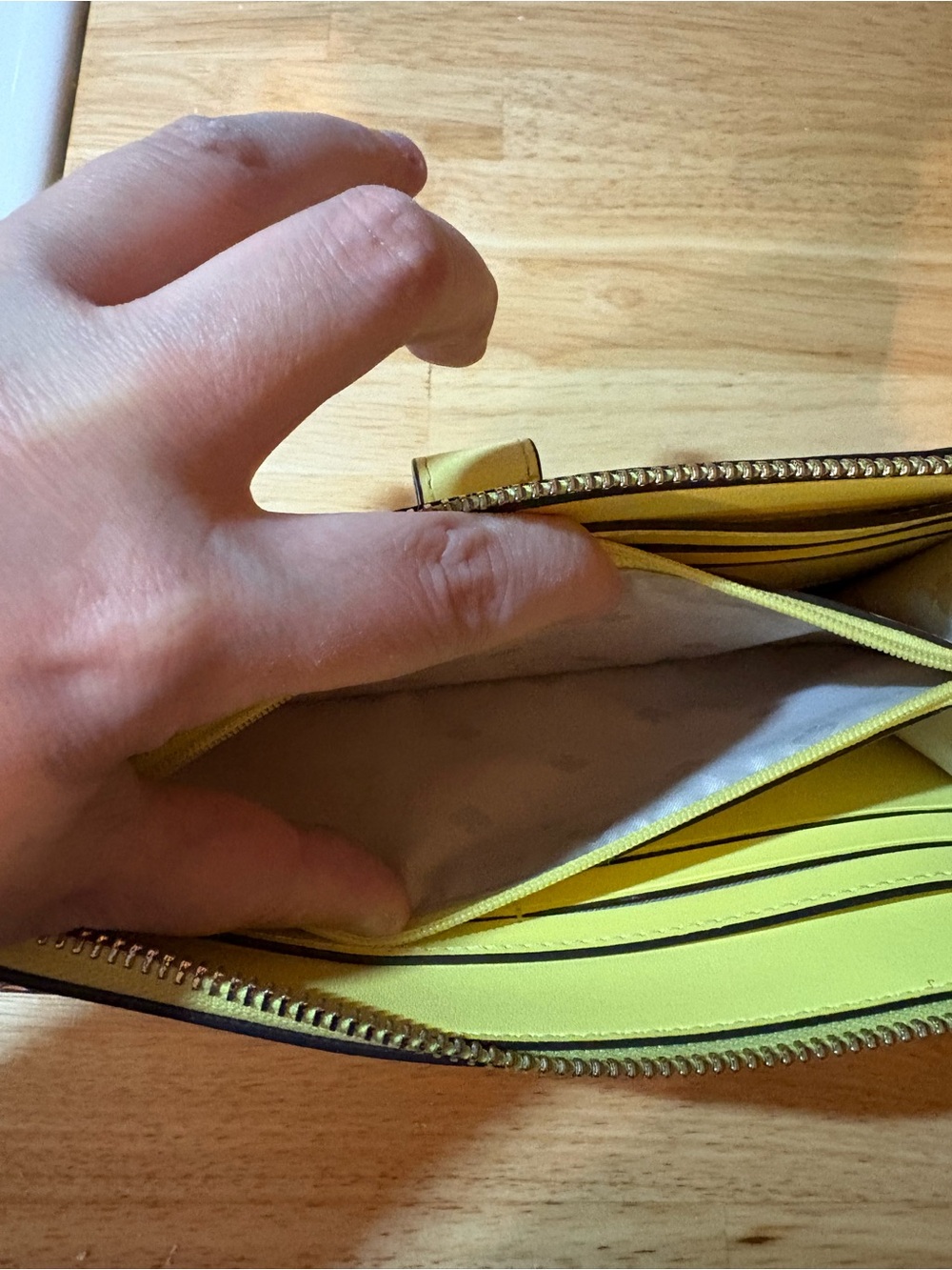 Kate Spade yellow leather wallet crossbody bag - Picture 14 of 16